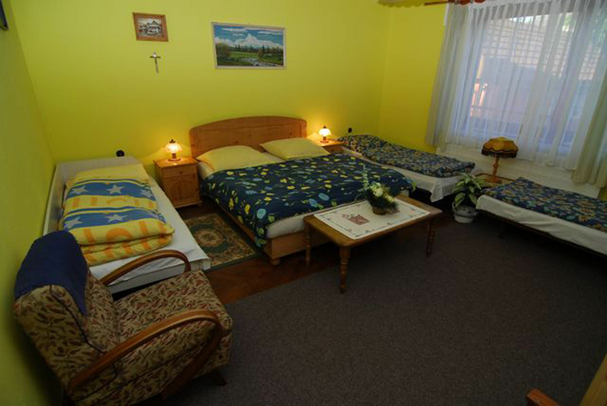 Privat Henry Bed & Breakfast Liptovsky Mikulas Luaran gambar