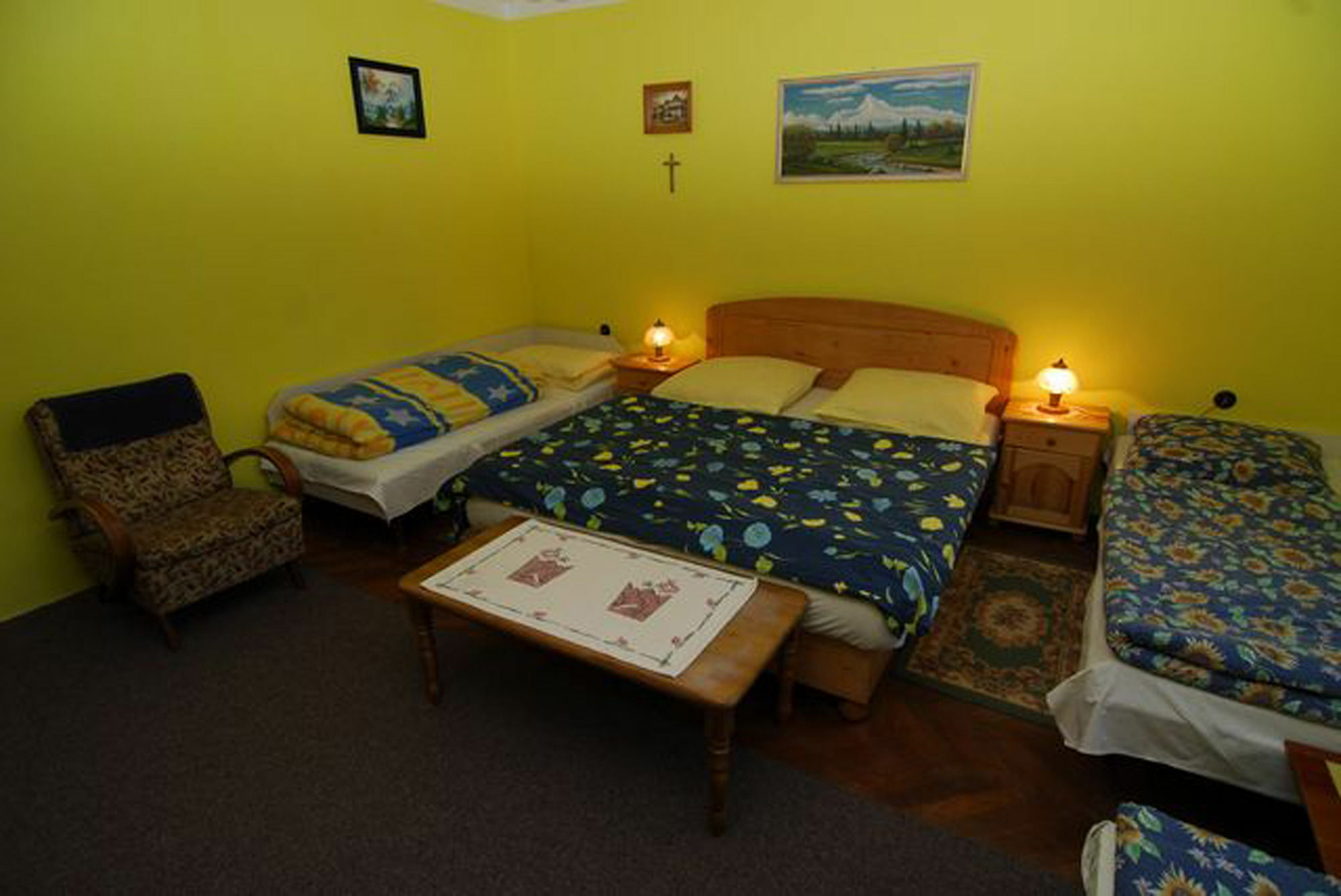 Privat Henry Bed & Breakfast Liptovsky Mikulas Luaran gambar